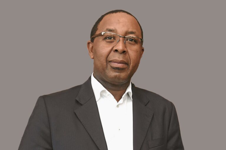 Kenny Fihla Biography